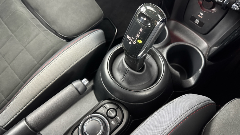 MINI Hatchback 1.5 Cooper Sport 5dr Petrol Hatchback